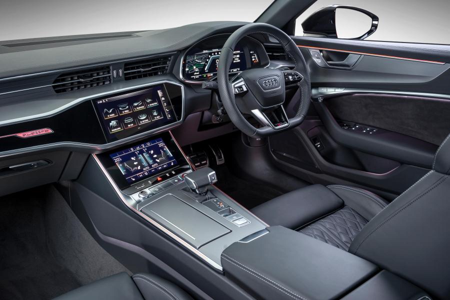 Торпедо Audi S6 Sedan TFSI (C8) 2020 года  (ZA) (фото 31 из 40)